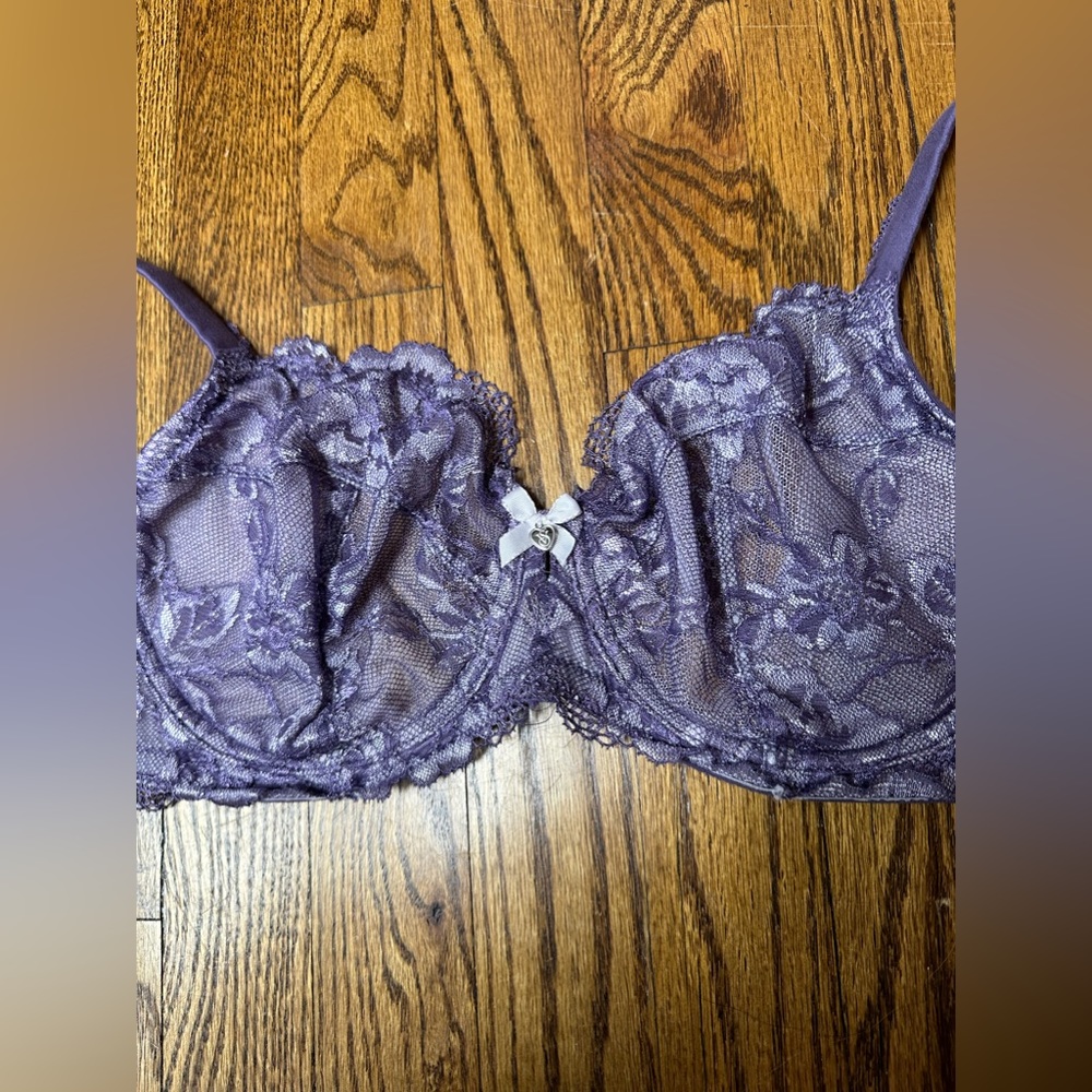 Victoria’s Secret unlined lace Demi bra
